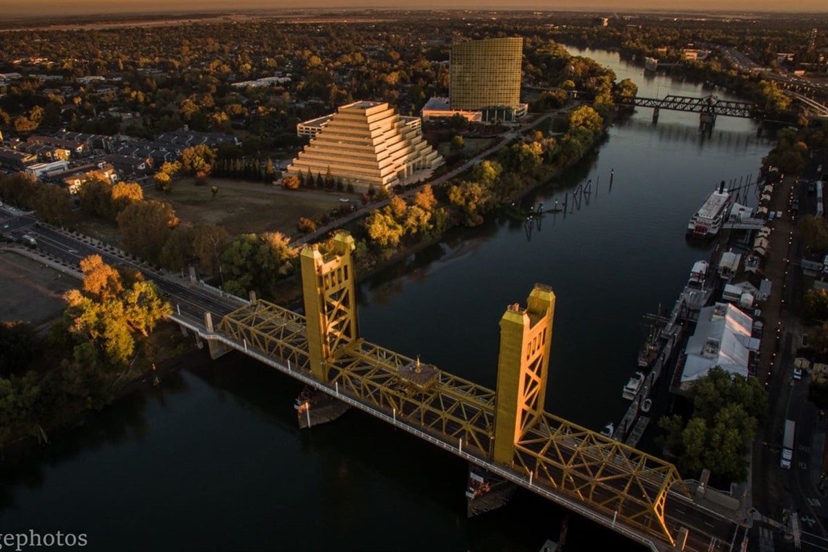 Only 3 miles from the famous Old Sacramento Riverfront